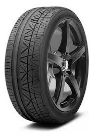 Caucho 275/40R20 Nitto Invo 106W